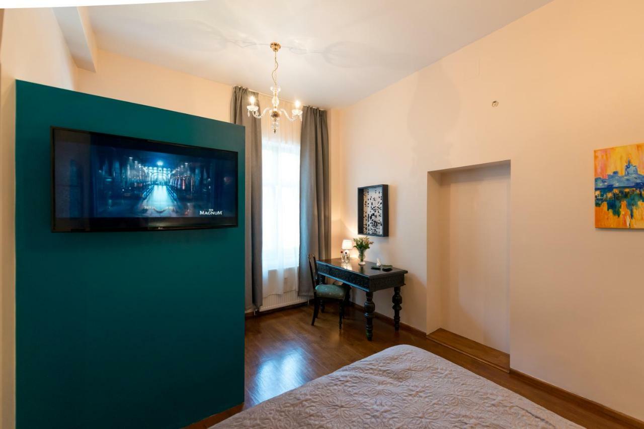 Casa Miron 1 Apartment ทิมิชัวรา ภายนอก รูปภาพ