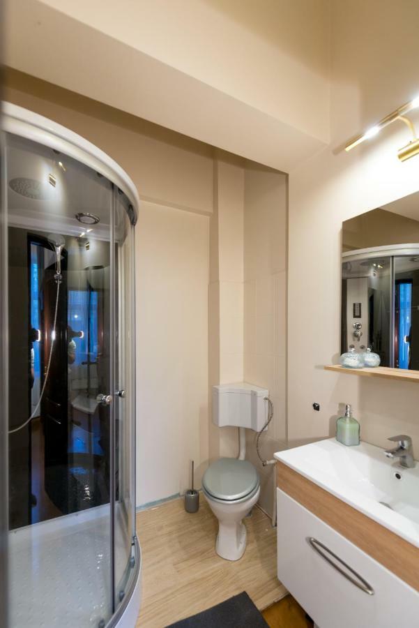Casa Miron 1 Apartment ทิมิชัวรา ภายนอก รูปภาพ